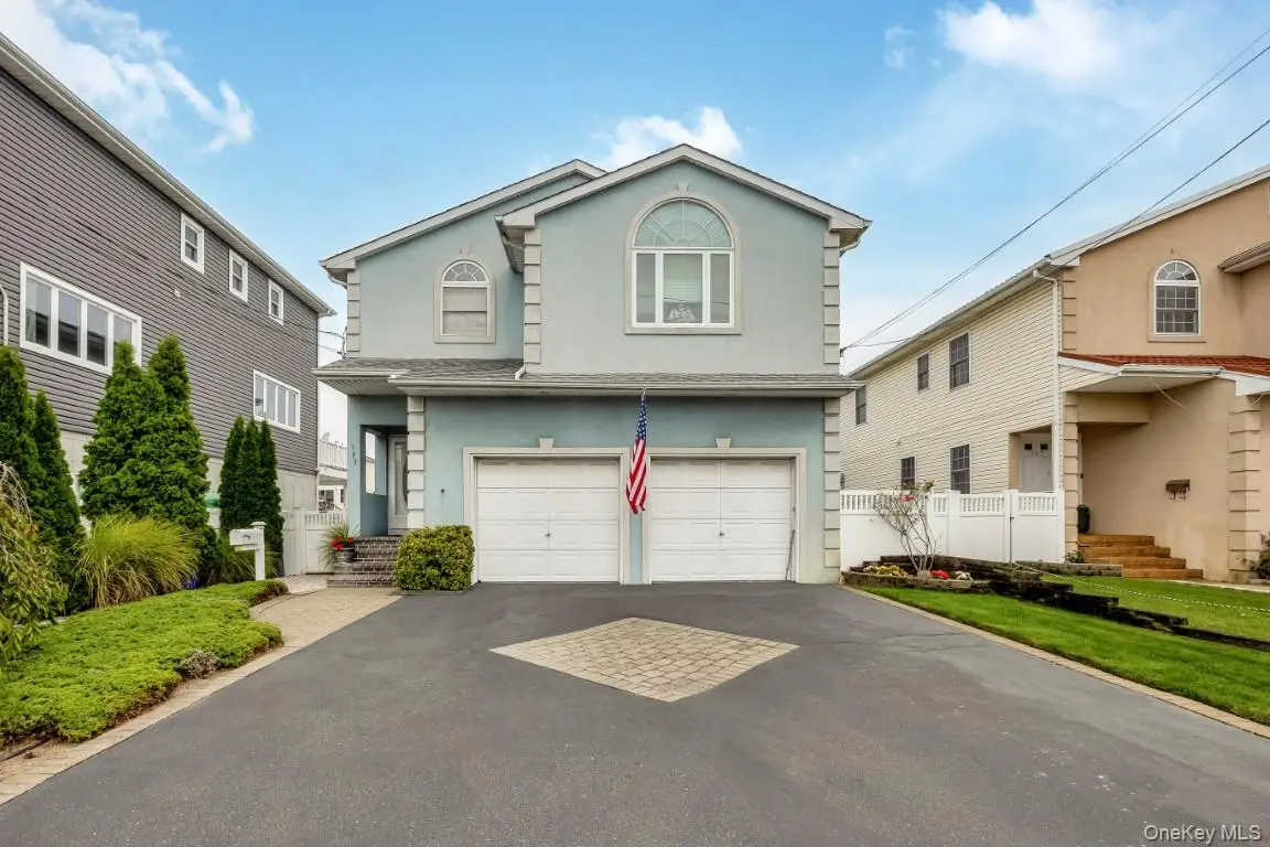 193 Sportsmans Avenue, Freeport, NY 11520 - Image #1