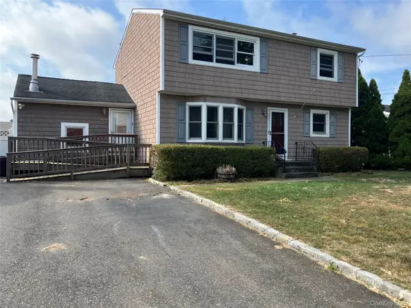 429 47th Street, Lindenhurst, NY 11757-1928