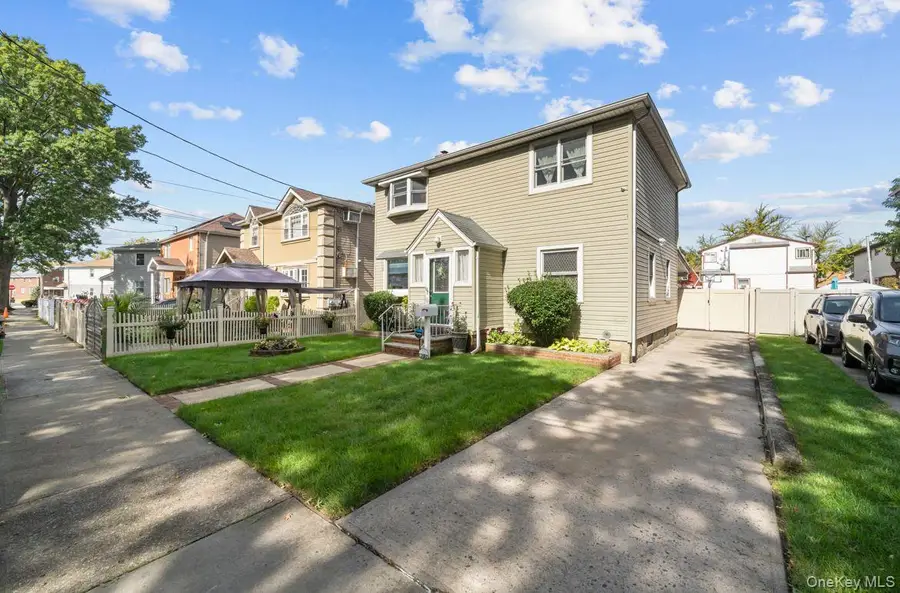 14224 250th Street, Rosedale, NY 11422 - Image #2