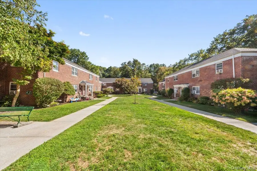 470 Tuckahoe Road #4B, Yonkers, NY 10710 - Image #3