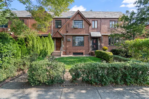 67-49 Groton Street, Forest Hills, NY 11375