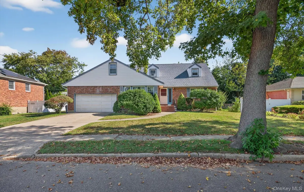 58 Sudbury Lane, Westbury, NY 11590 - Image #1