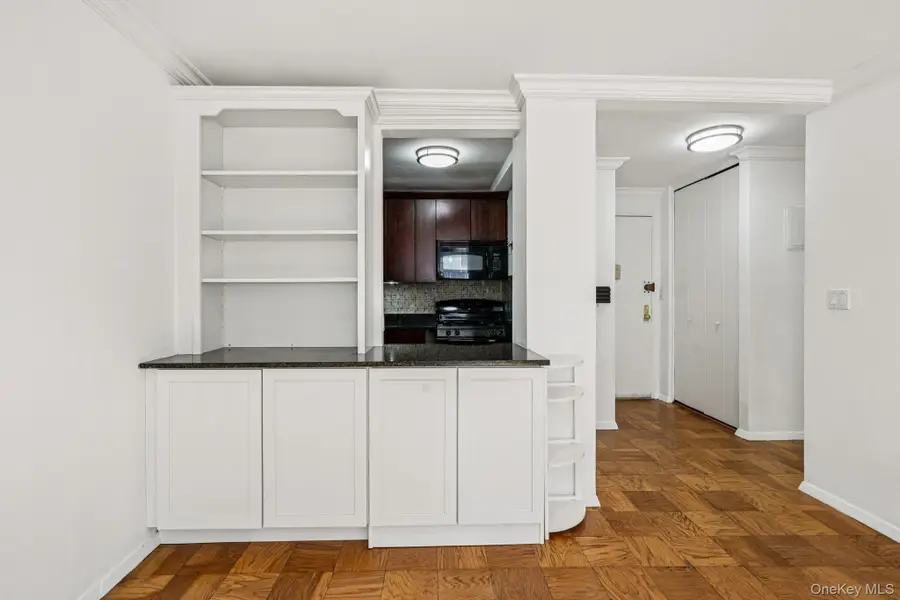 16 Lake Street #3G, White Plains, NY 10603 - Image #3