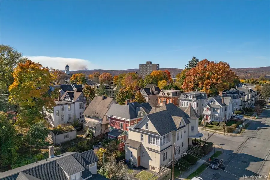 32 Balding Avenue, Poughkeepsie, NY 12601 - Image #2