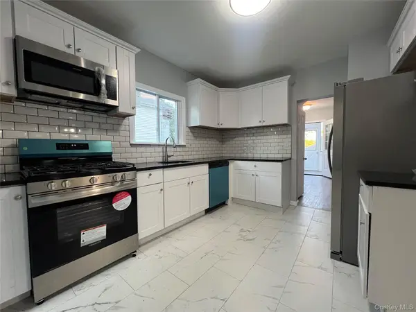 53 Richmond Place, Middletown, NY 10940