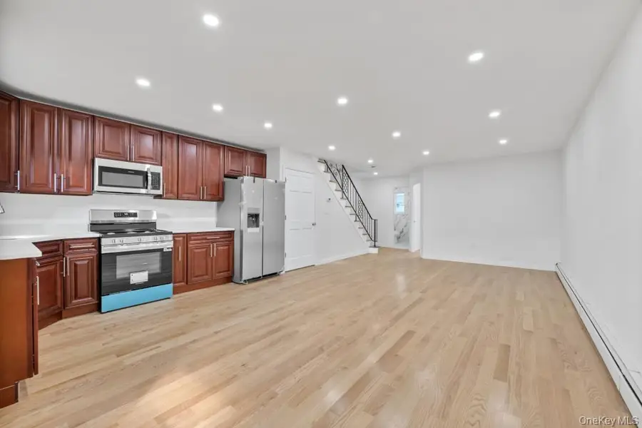 2445 Lurting Avenue, Bronx, NY 10469 - Image #2