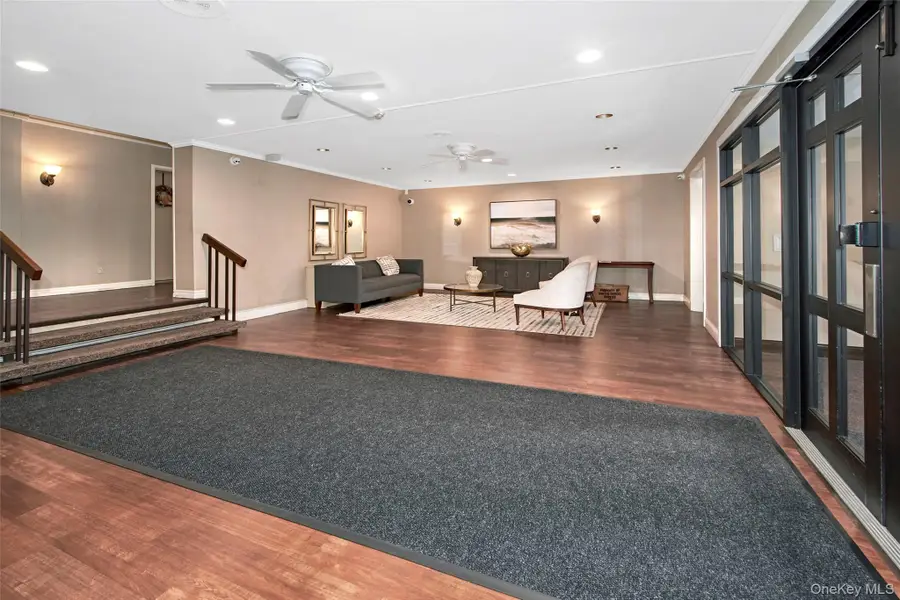 480 Halstead Avenue #4V, Harrison, NY 10528 - Image #2