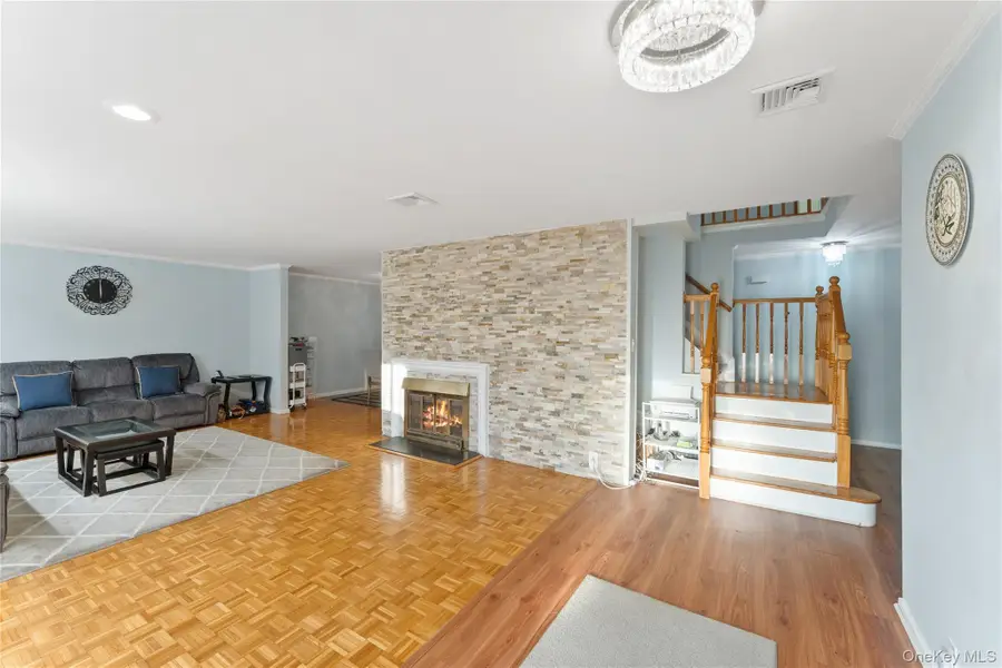 174 Delaware Avenue, Freeport, NY 11520 - Image #3