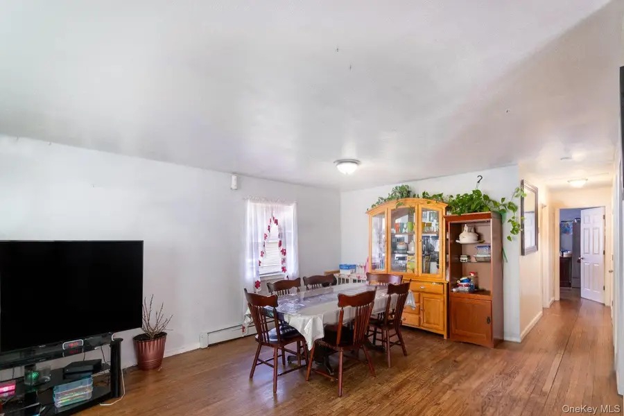 39 Brooklyn Avenue, Wyandanch, NY 11798 - Image #2