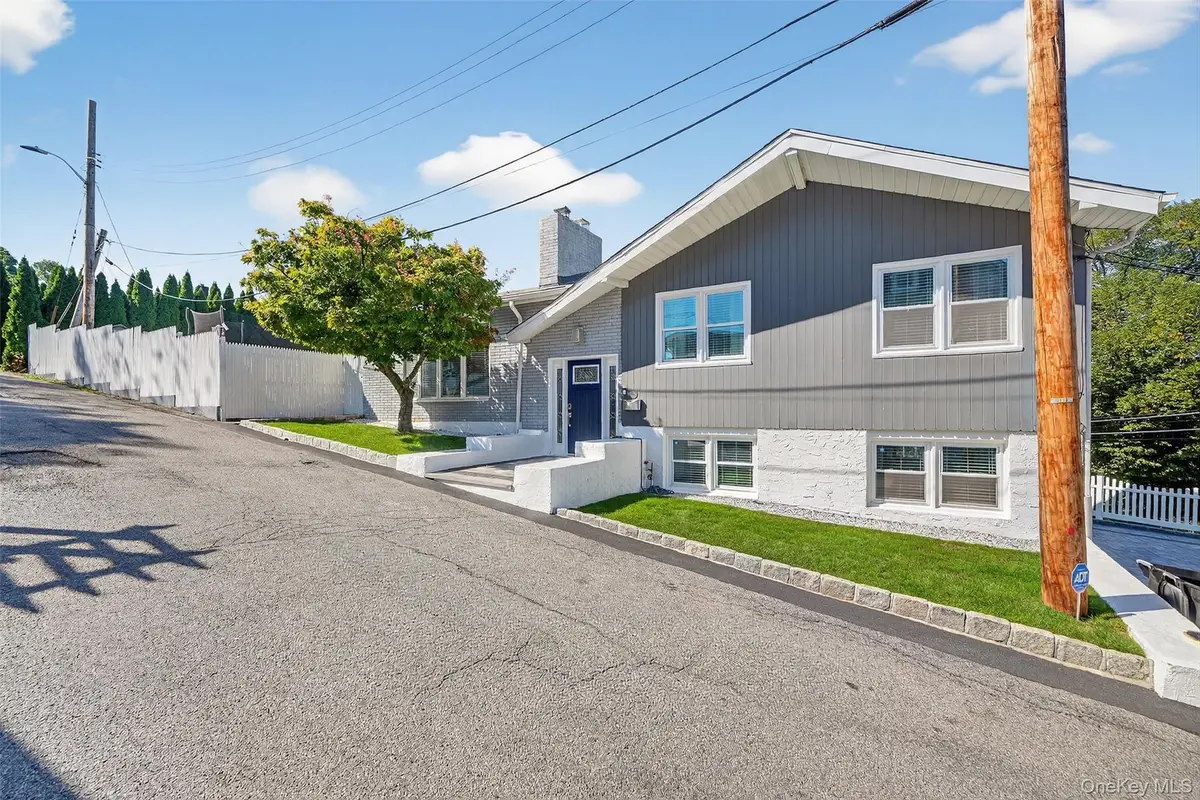 101 Curtis Lane, Yonkers, NY 10710 - Image #1