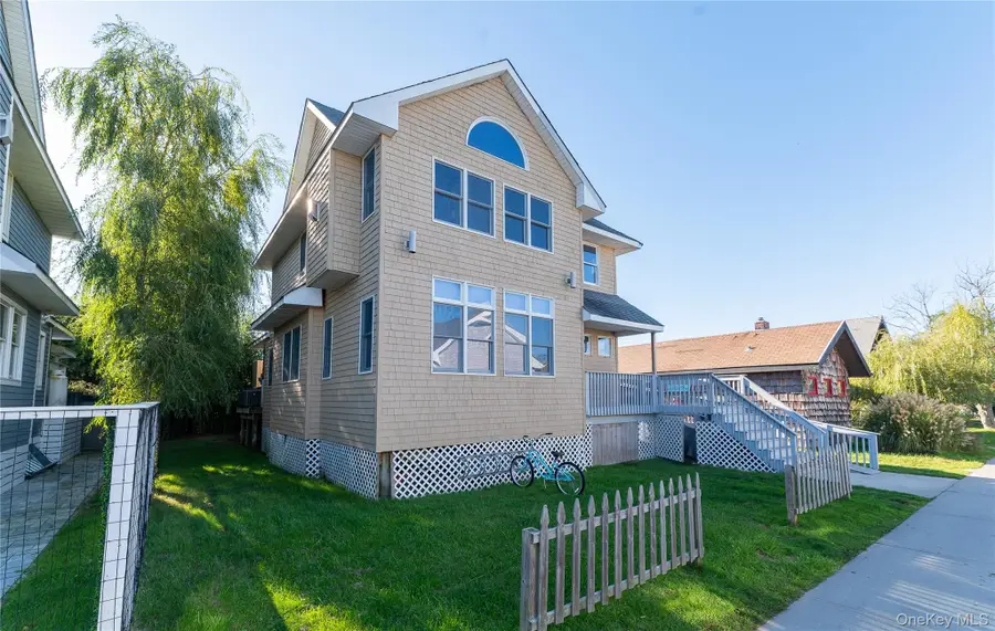 22 Bungalow Walk, Ocean Beach, NY 11770 - Image #2