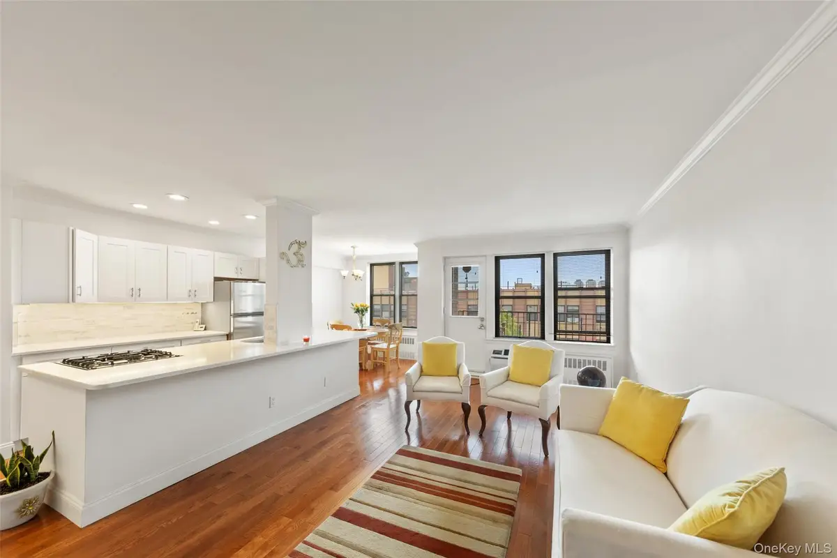 1874 Pelham Parkway South #6M, Bronx, NY 10461 - Image #1