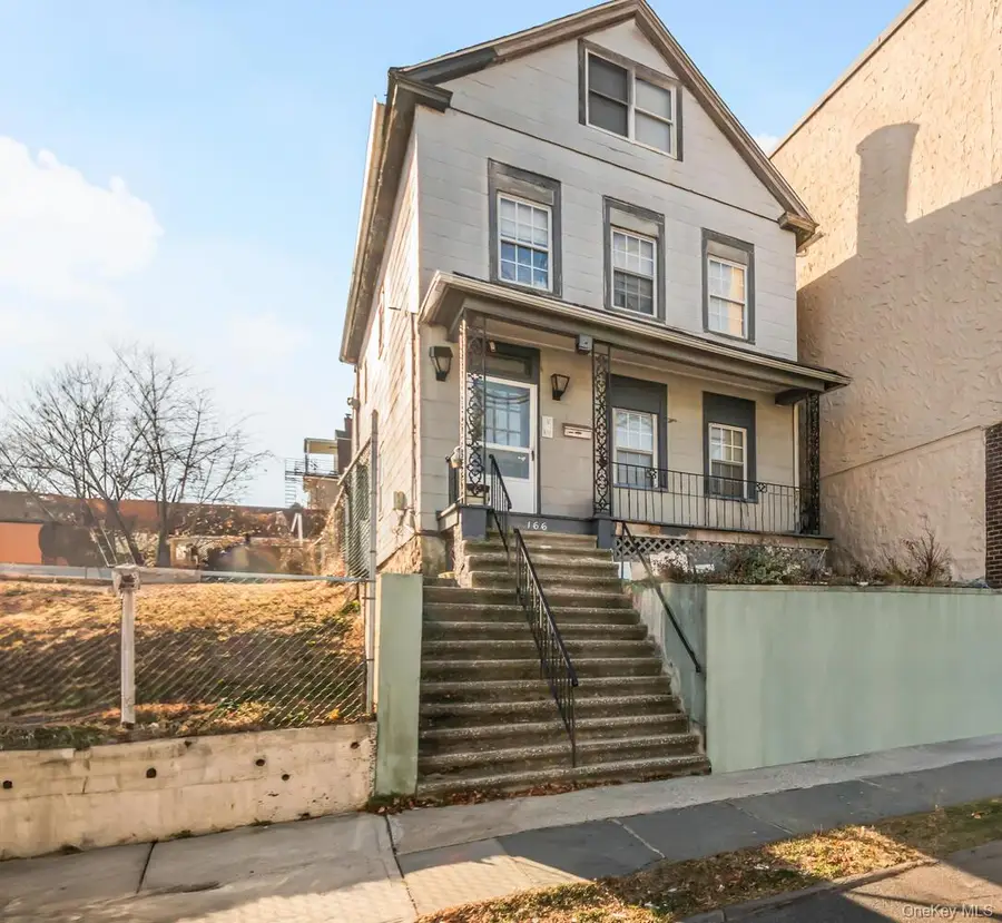 166 Lockwood Avenue, Yonkers, NY 10701 - Image #2