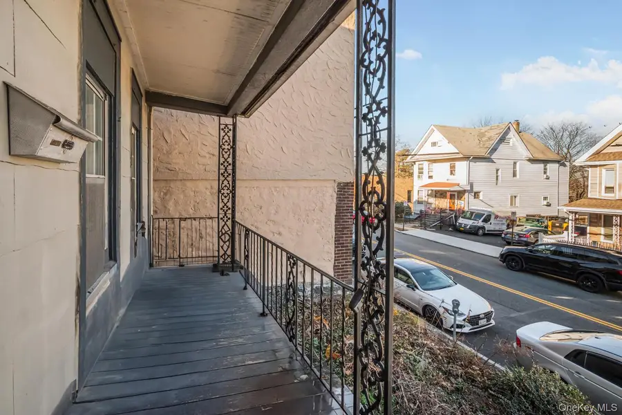 166 Lockwood Avenue, Yonkers, NY 10701 - Image #3