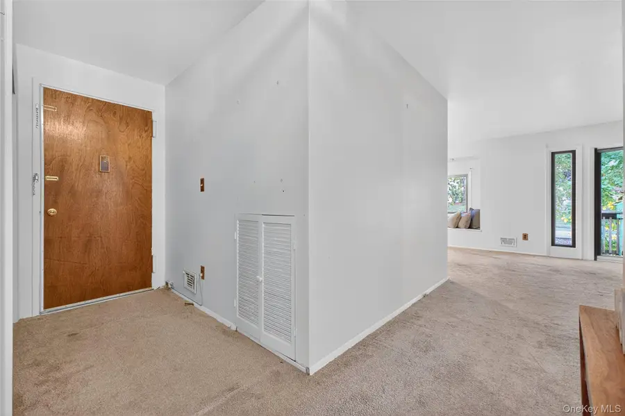 45 Jefferson Oval #D, Yorktown Heights, NY 10598 - Image #3