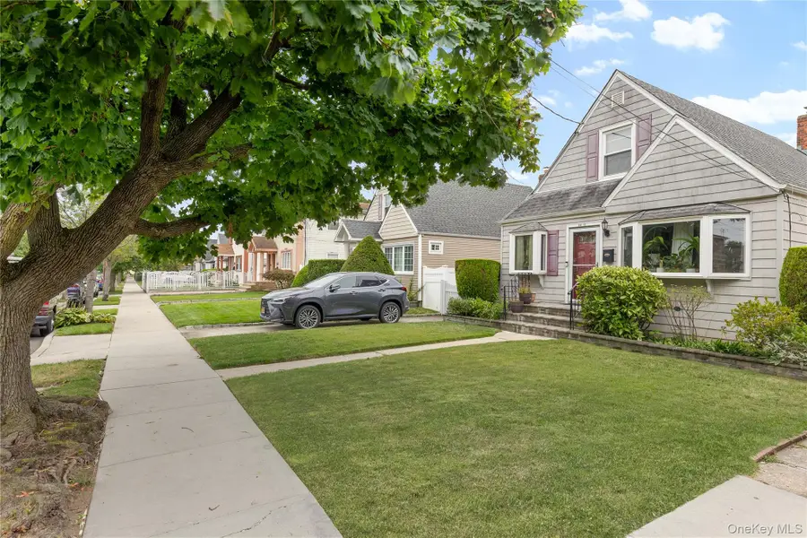 24112 148th Avenue, Rosedale, NY 11422 - Image #2