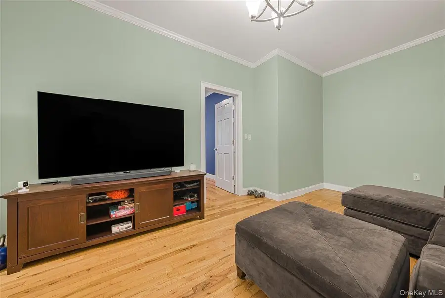 137 W 142nd Street #4A, New York, NY 10030 - Image #3