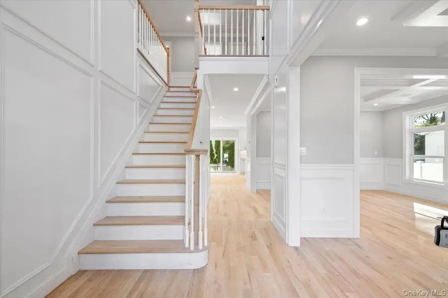 2282 Sycamore Place, Merrick, NY 11566 - Image #2