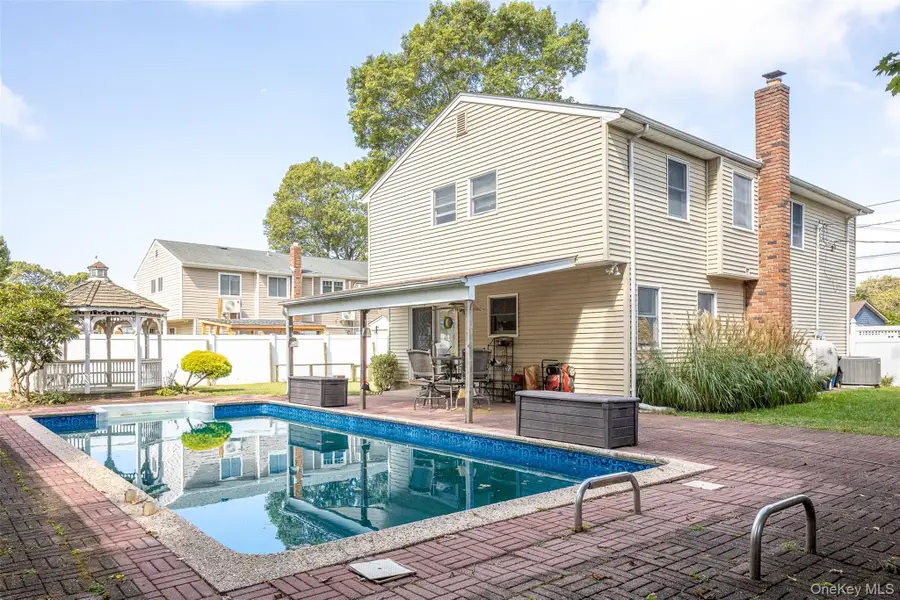 46 Arpage Drive, Shirley, NY 11967 - Image #3