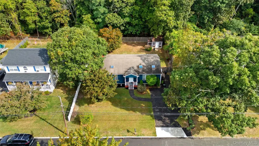 17 Golden Gate Drive, Shirley, NY 11967 - Image #2