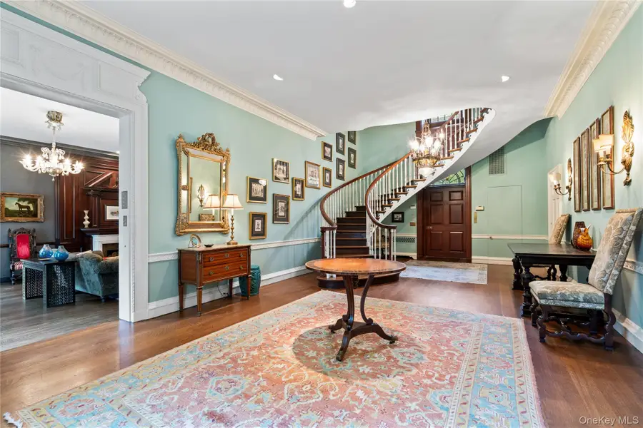 88 Wheatley Road, Old Westbury, NY 11568 - Image #3