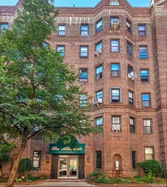 34-24 82nd Street #2, Jackson Heights, NY 11372 - Image #2