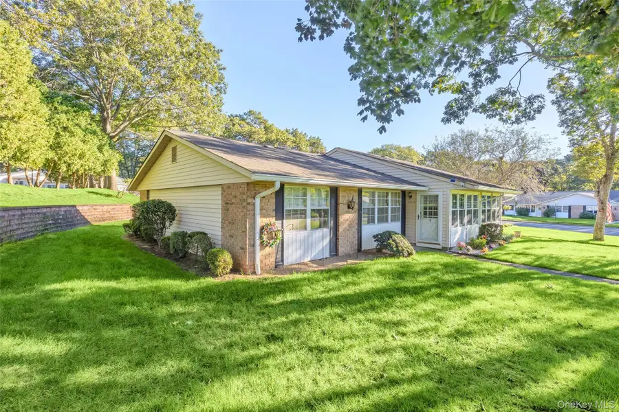 399 Woodbridge Drive #A, Ridge, NY 11961 - Image #2