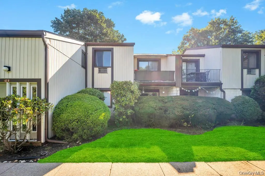 63 Richmond Boulevard #4B, Ronkonkoma, NY 11779 - Image #1