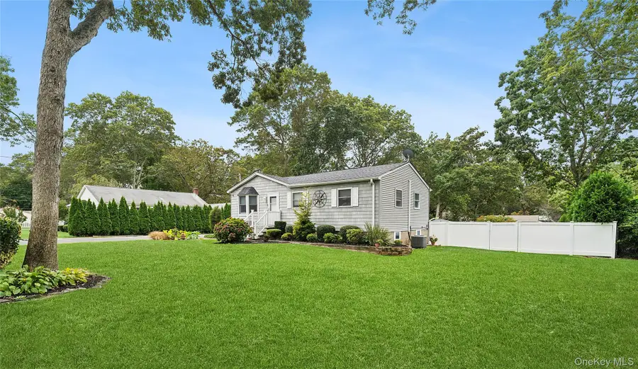 53 Timber Drive, Calverton, NY 11933 - Image #2