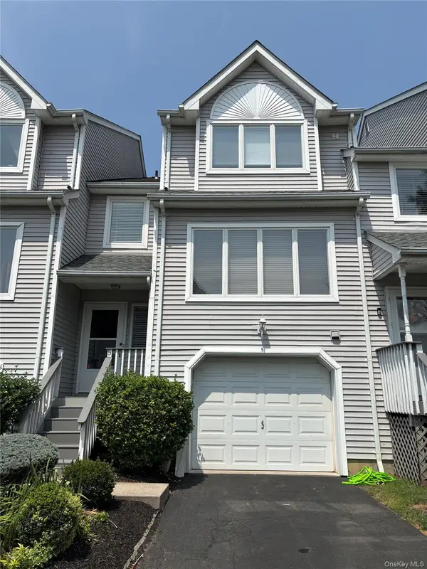 5 Cygnet Road, Congers, NY 10920