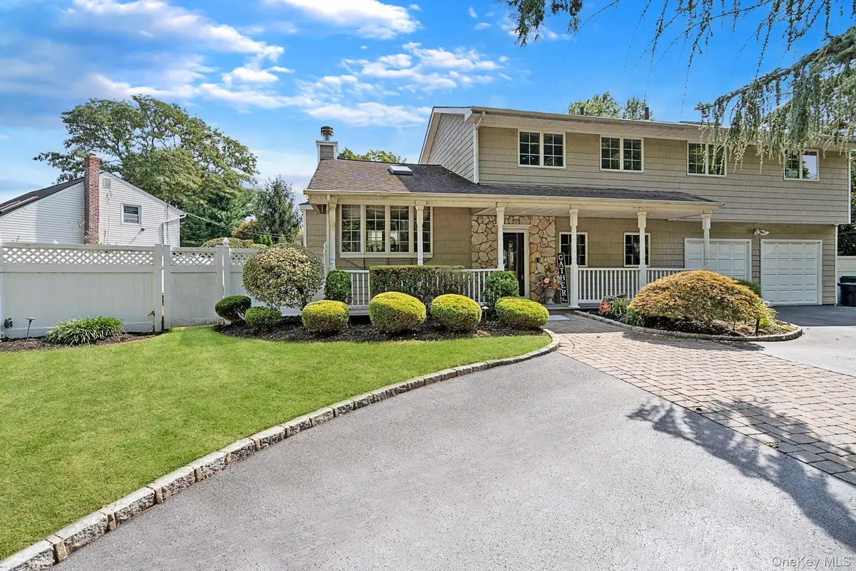 10 Basswood Place, Melville, NY 11747 - Image #1