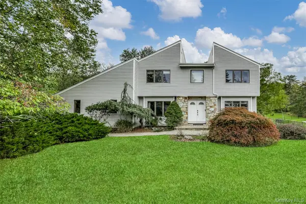 6 Debra Court, New City, NY 10956