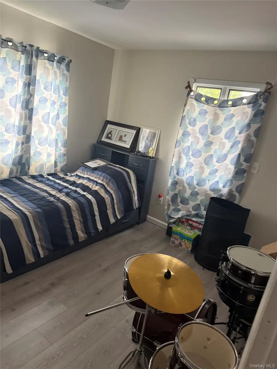 20 Quail Run, Massapequa, NY 11758 - Image #2