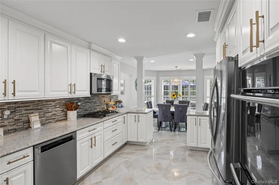 171 Colony Drive, Holbrook, NY 11741 - Image #3