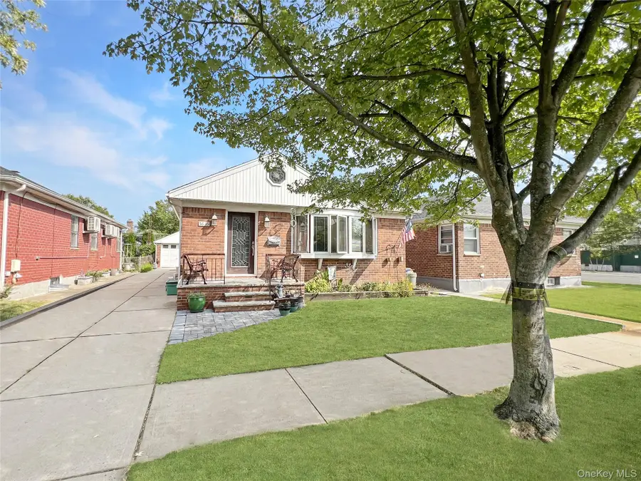 5635 174th Street, Fresh Meadows, NY 11365 - Image #2