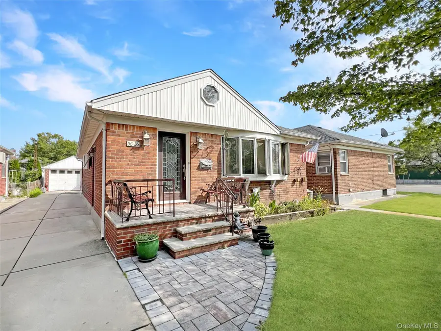 5635 174th Street, Fresh Meadows, NY 11365 - Image #3