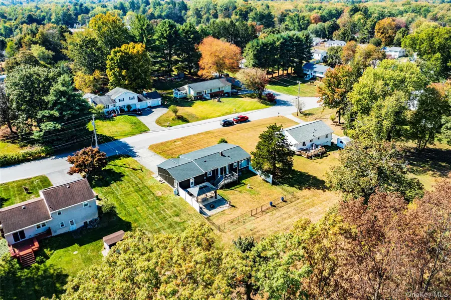 151 Rothenburgh Road, Poughkeepsie, NY 12603 - Image #2