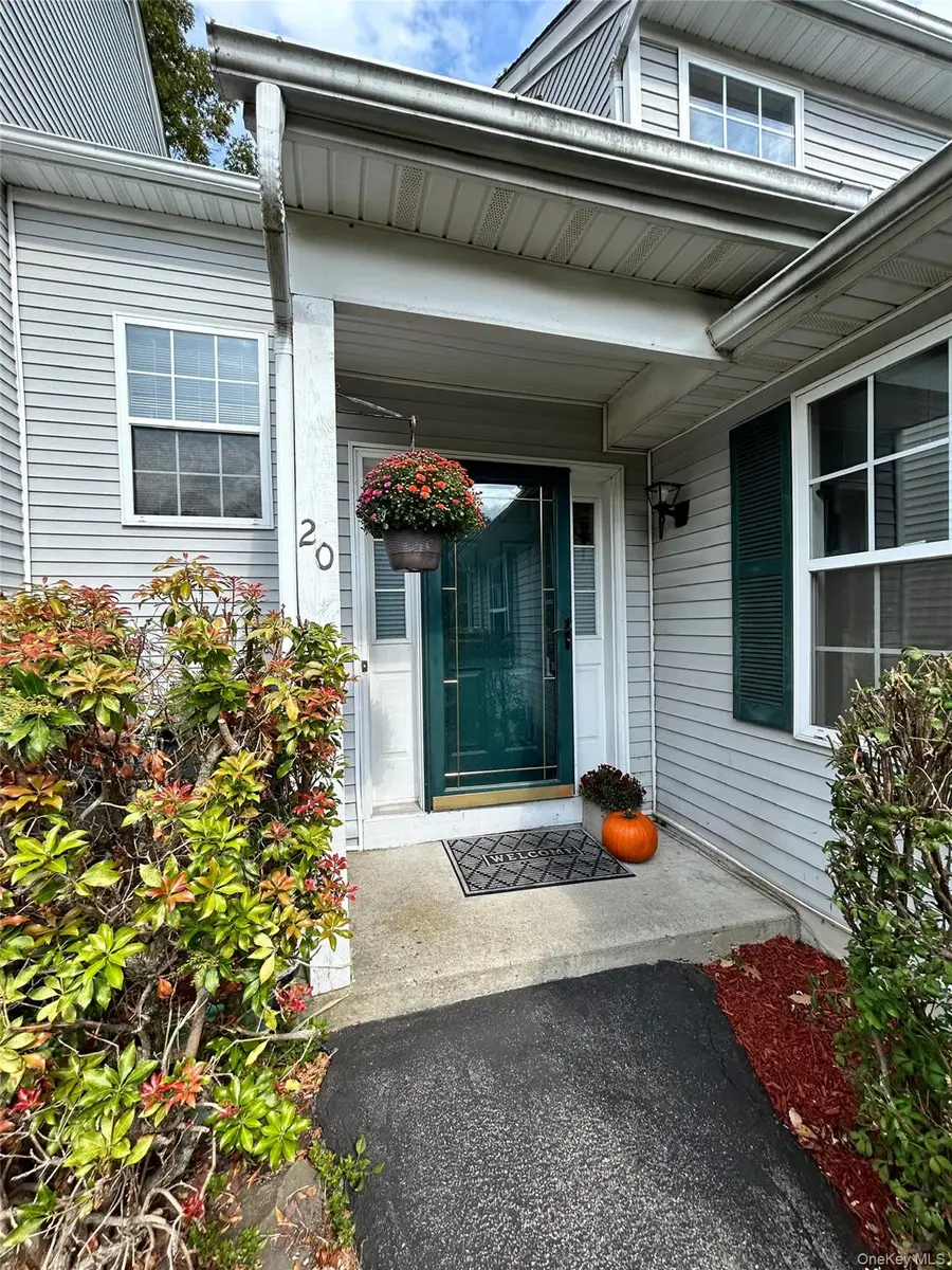 20 Woodbine Drive, Highland Mills, NY 10930 - Image #2