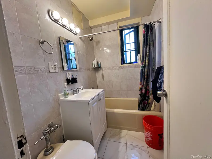 1553 Unionport Road #7F, Bronx, NY 10462 - Image #3