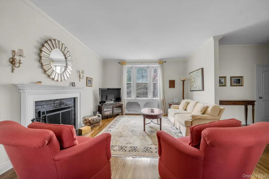 68-10 108 Street #2F, Forest Hills, NY 11375 - Image #3