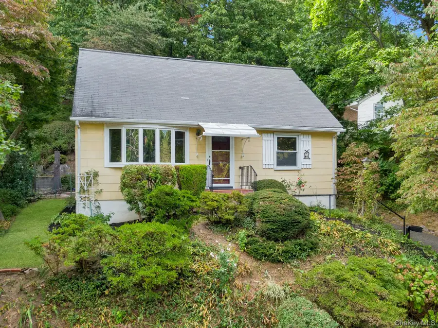 61 Snowden Avenue, Ossining, NY 10562 - Image #2