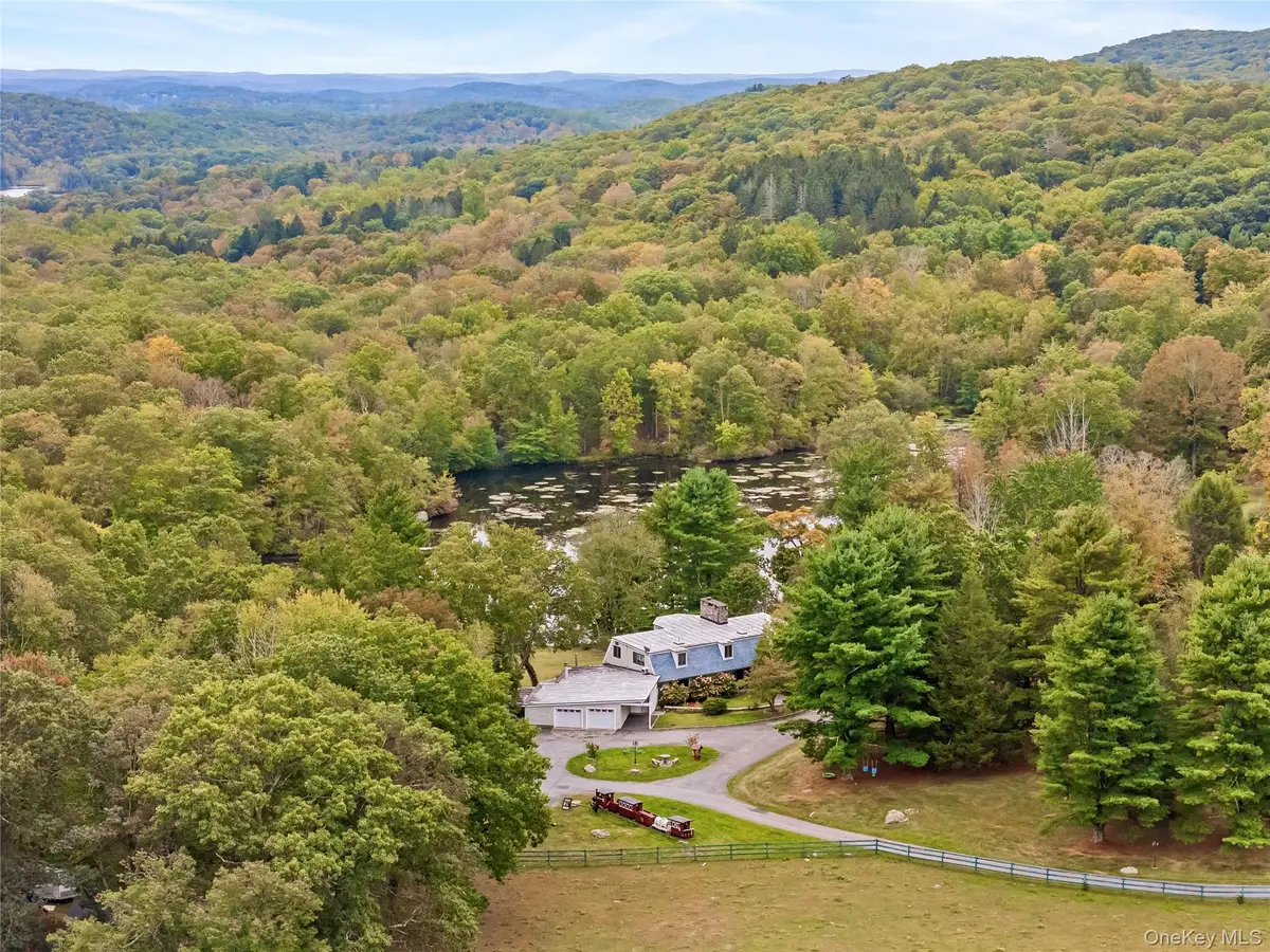 898 Gipsy Trail Road, Carmel, NY 10512 - Image #1