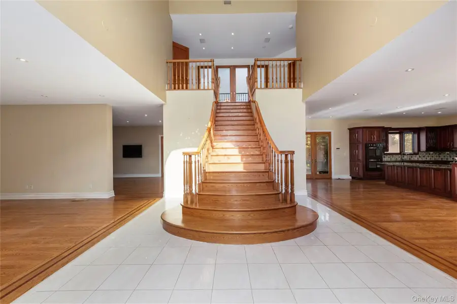 104 Malba Drive, Malba, NY 11357 - Image #3