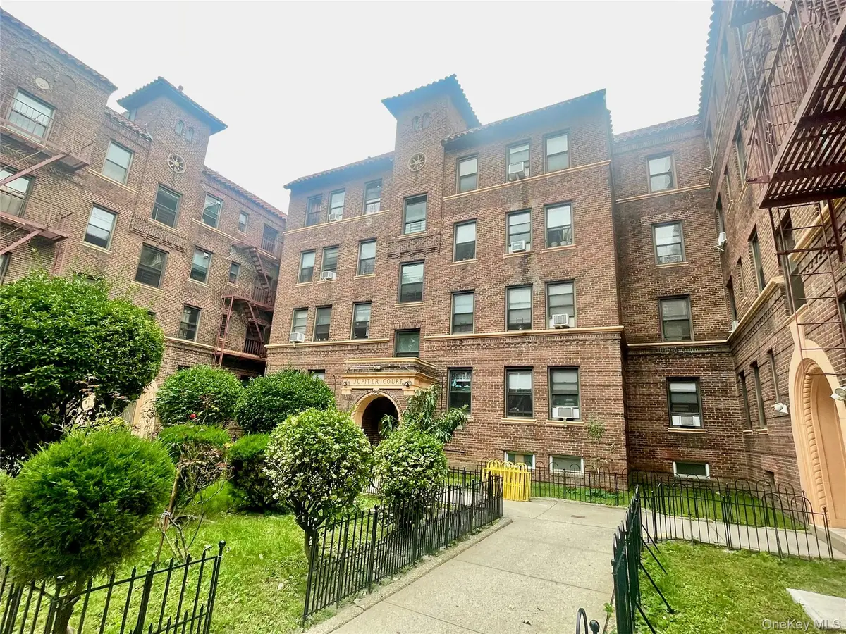 6264 Saunders Street #1A, Rego Park, NY 11374 - Image #1
