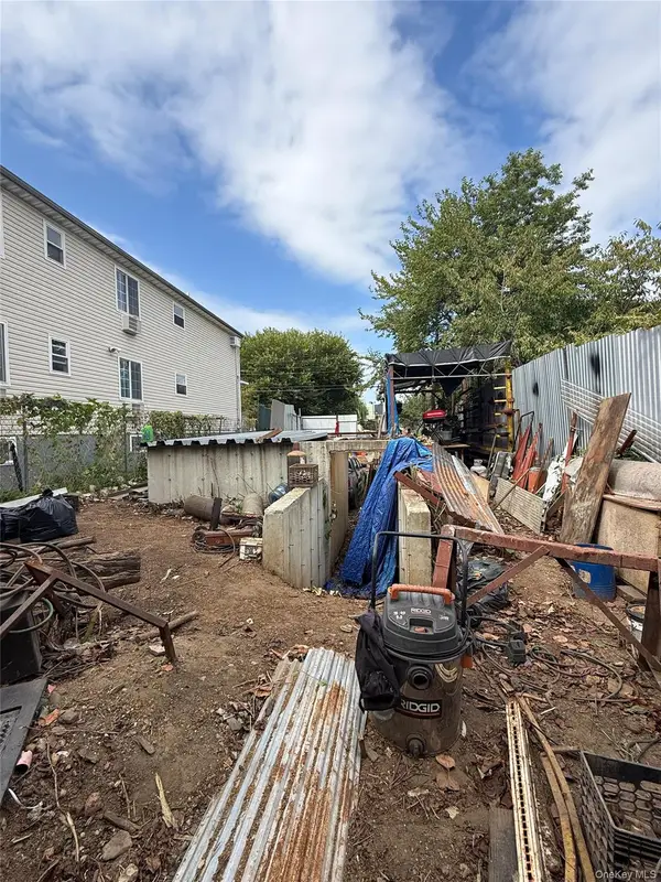 576 Glenmore Avenue, Brooklyn, NY 11207