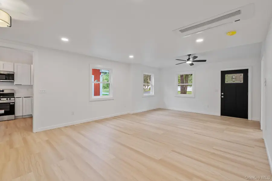 100 Booth Boulevard E, Wappingers Falls, NY 12590 - Image #2