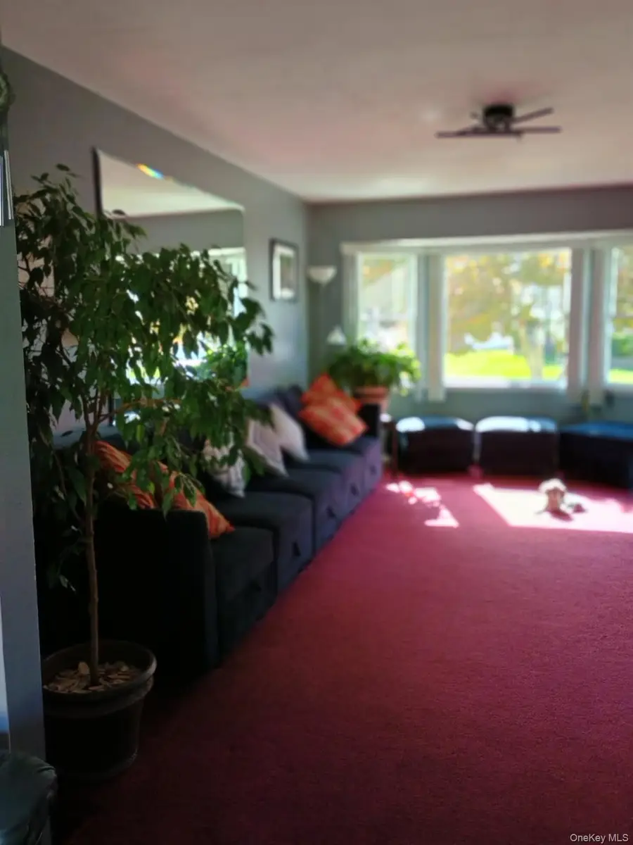 7 Deville Drive, Selden, NY 11784 - Image #3