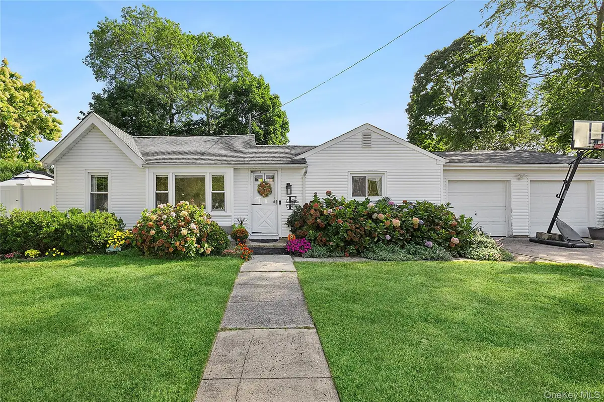 144 Maystrik Avenue, Holbrook, NY 11741 - Image #1