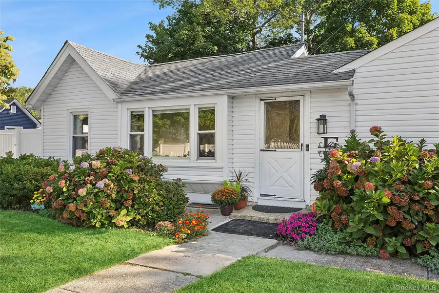 144 Maystrik Avenue, Holbrook, NY 11741 - Image #2