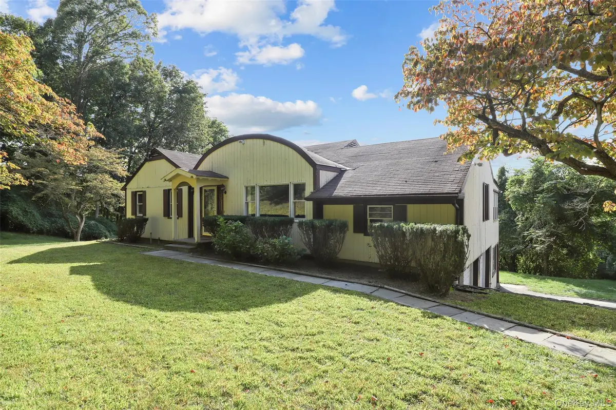 39 Mustato Road, Katonah, NY 10536 - Image #1